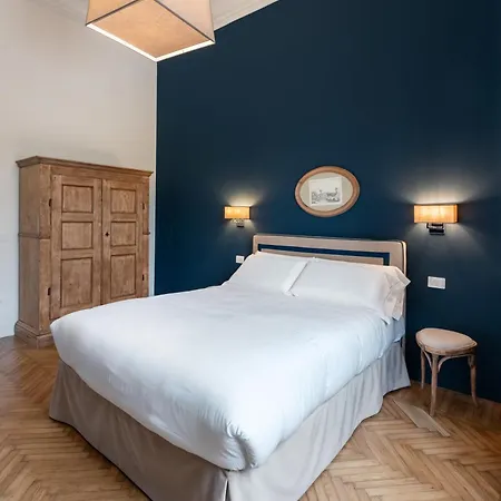 Residenza Strozzi 아파트 *