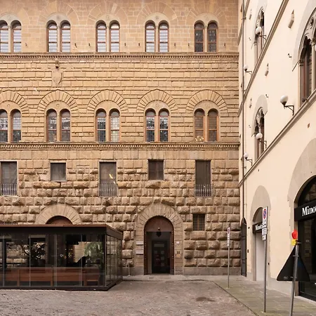 Residenza Strozzi * Florence